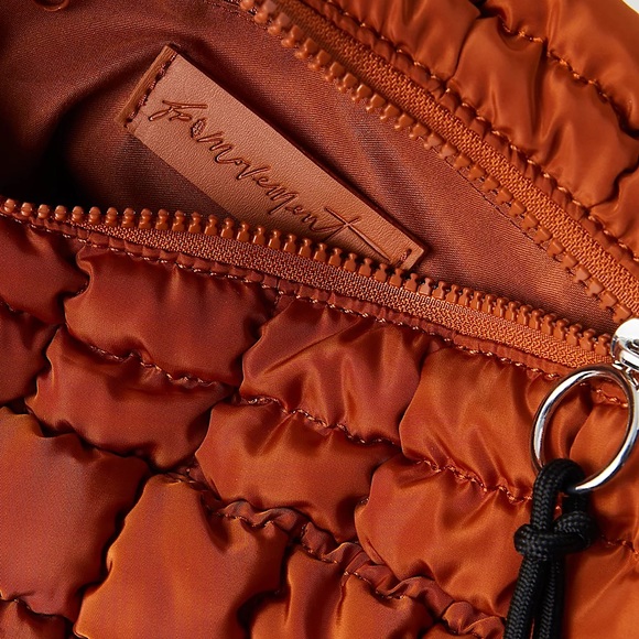 NEW Free People Movement Quilted Carryall In Roasted Chest - Picture 4 of 15